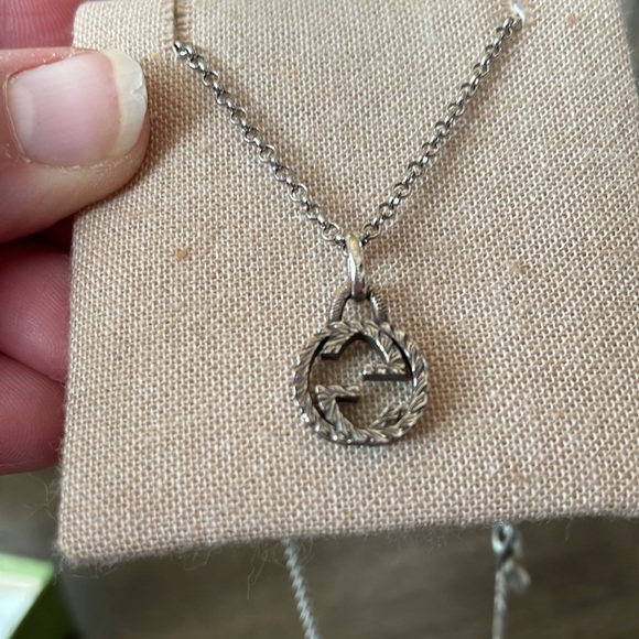 Gucci Interlocking Pendant Necklace NWOT - Picture 8 of 11